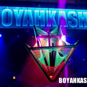 Boyahkasha_Glow_FabianOdermatt-10