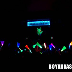 Boyahkasha_Glow_FabianOdermatt-120