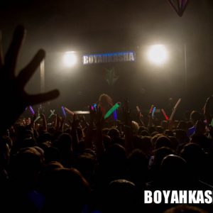 Boyahkasha_Glow_FabianOdermatt-133