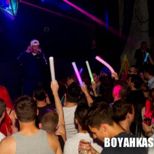 Boyahkasha_Glow_FabianOdermatt-138