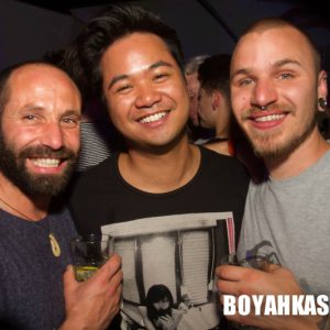 Boyahkasha_Glow_FabianOdermatt-166