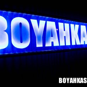 Boyahkasha_Glow_FabianOdermatt-17