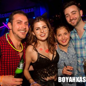 Boyahkasha_Glow_FabianOdermatt-38