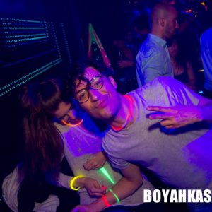 Boyahkasha_Glow_FabianOdermatt-72