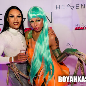 Boyahkasha_Glow2018_Meet_2048px-1034