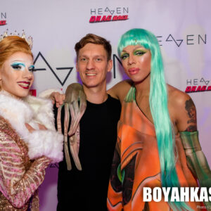 Boyahkasha_Glow2018_Meet_2048px-1065