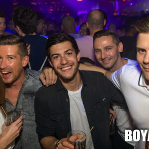 Boyahkasha_Glow2018_Party_2048px-1030