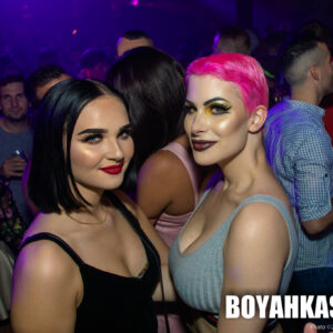 Boyahkasha_Glow2018_Party_2048px-1038