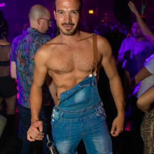 Boyahkasha_Glow2018_Party_2048px-1039