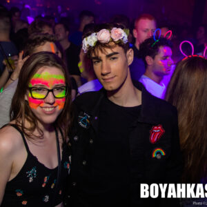 Boyahkasha_Glow2018_Party_2048px-1042