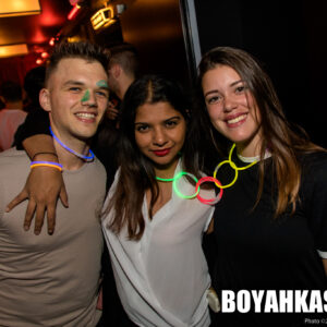 Boyahkasha_Glow2018_Party_2048px-1049