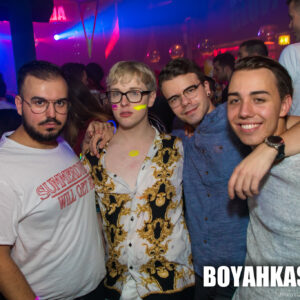 Boyahkasha_Glow2018_Party_2048px-1050