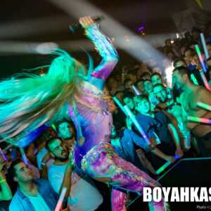 Boyahkasha_Glow2018_Party_2048px-1092