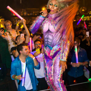 Boyahkasha_Glow2018_Party_2048px-1104