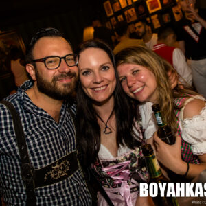 Boyahkasha_Glow2018_Party_2048px-1178