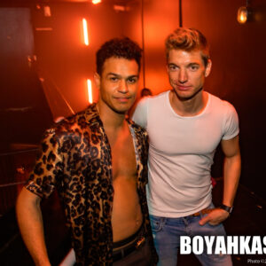 Boyahkasha_Glow2018_Party_2048px-1182