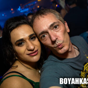 Boyahkasha_Glow2018_Party_2048px-1196