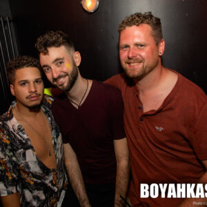 Boyahkasha_Glow2018_Party_2048px-1198