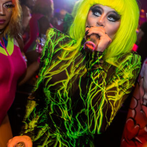 Boyahkasha_Glow_12102019_Meet_2048px-1008