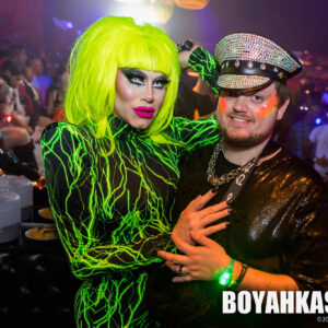 Boyahkasha_Glow_12102019_Meet_2048px-1015