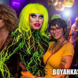 Boyahkasha_Glow_12102019_Meet_2048px-1024