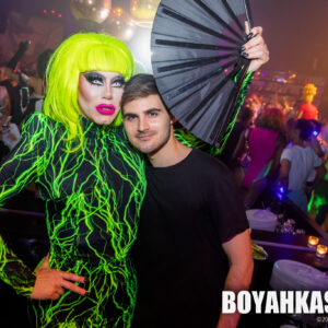 Boyahkasha_Glow_12102019_Meet_2048px-1031