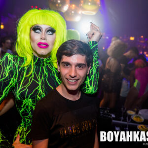 Boyahkasha_Glow_12102019_Meet_2048px-1055