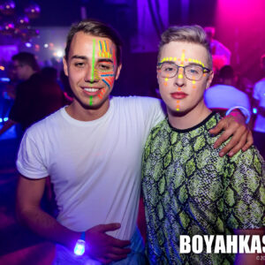 Boyahkasha_Glow__12102019_2048px-2005