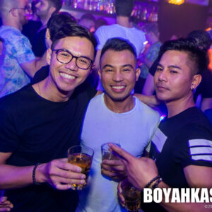 Boyahkasha_Glow__12102019_2048px-2041