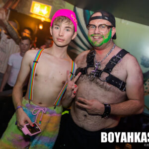 Boyahkasha_Glow__12102019_2048px-2087