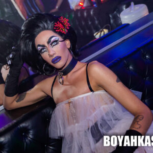 Boyahkasha_Glow__12102019_2048px-2101